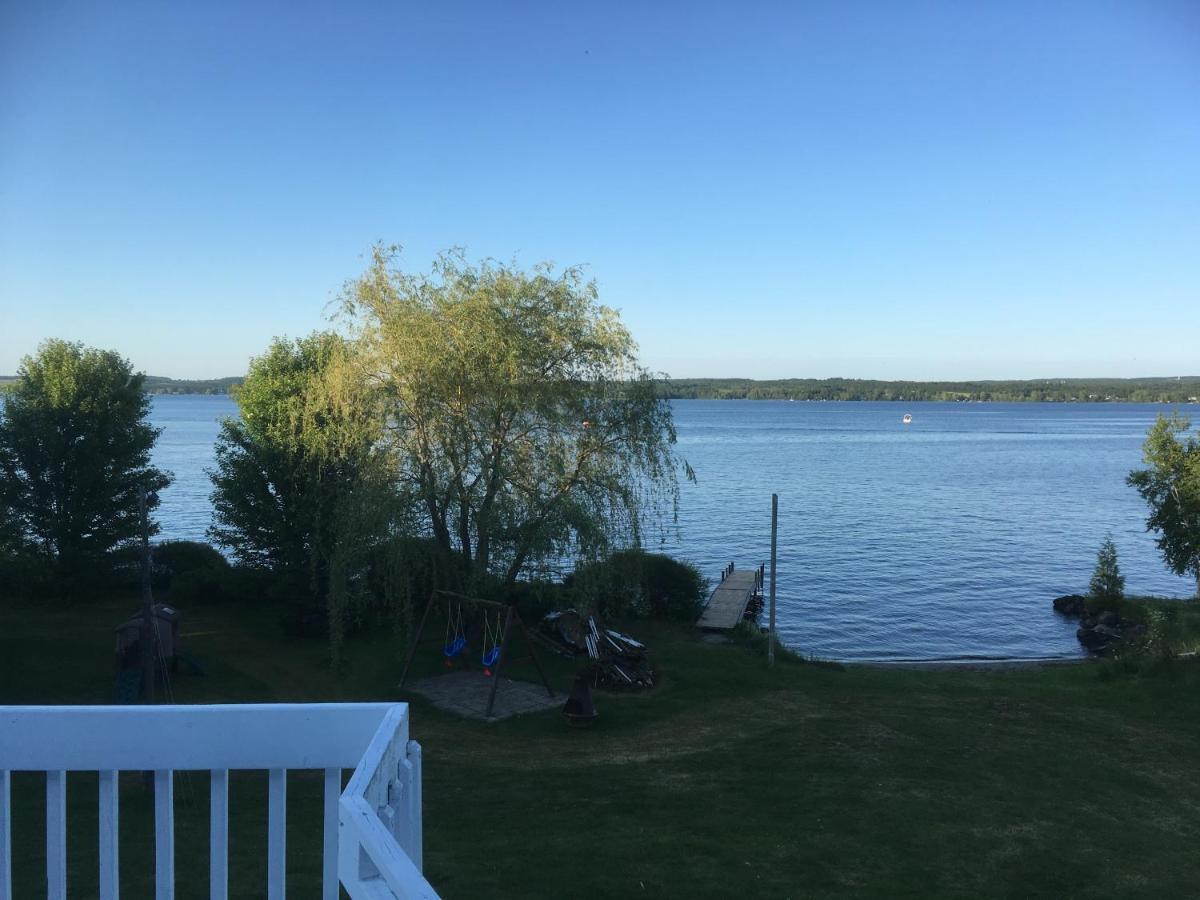 La Grange Sur Le Lac App A Et B Saint Romain Esterno foto
